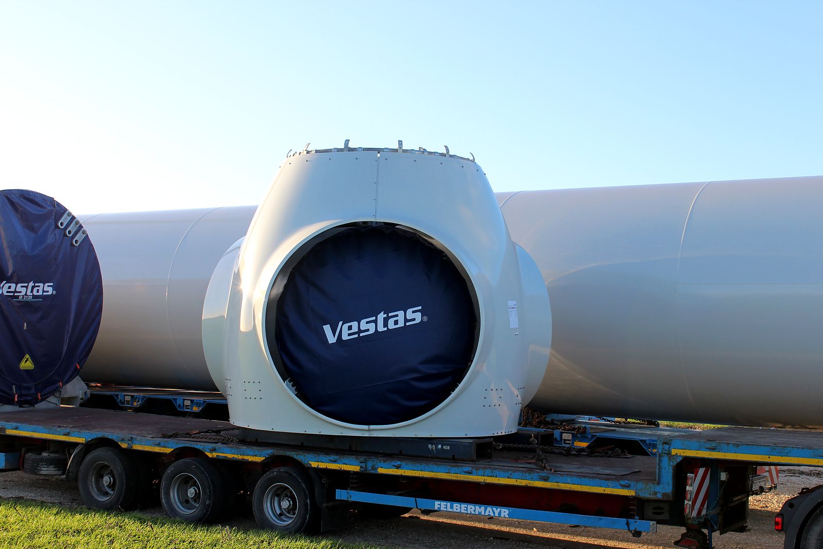 Vestas nacelle and hub delivered to Balchik Wind II