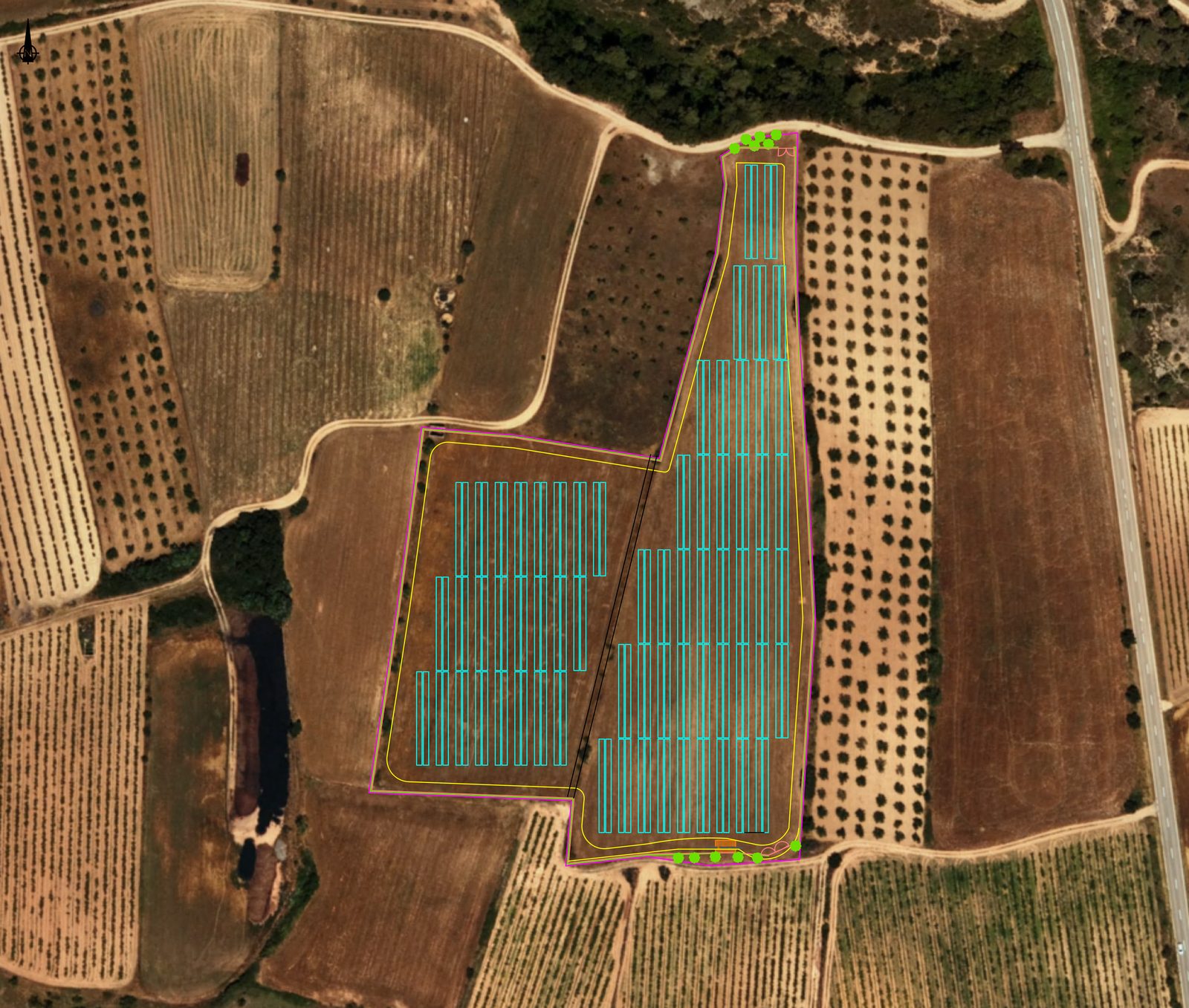 Site plan of the planned solar plant in Catalonia, module rows drawn over an aerial photo